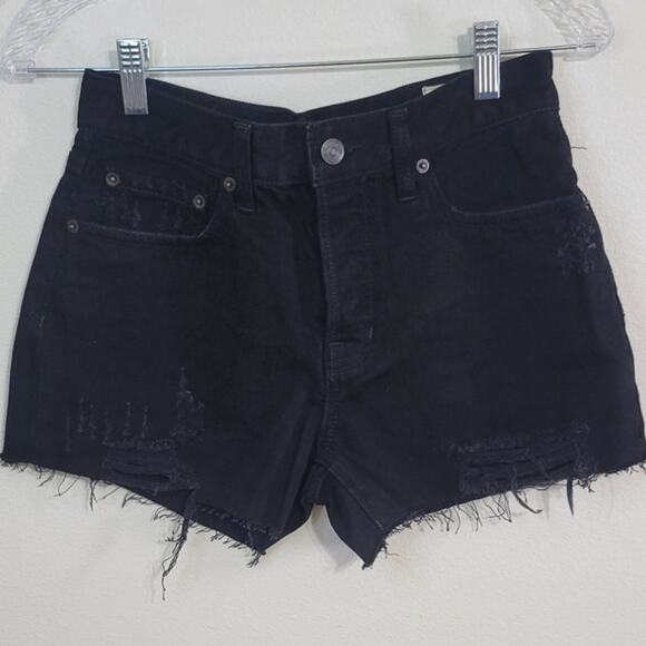 Free People Shorts Womens Size 26  Black Denim Shorts Witchy EMO Goth Cut Offs - Picture 1 of 9